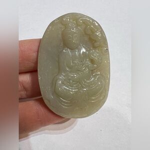 Guanyin jade pendant